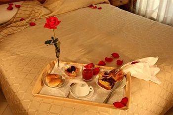 Hotel 2000 3*