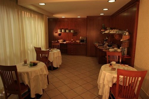 Citta 2000 Hotel 3*