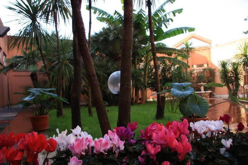 Citta 2000 Hotel 3*